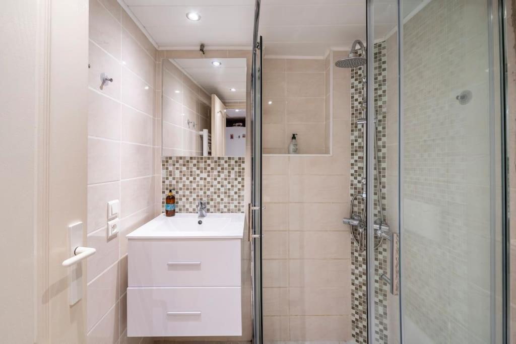 Studio Ideal Pour Deux Voyageurs Sur Μασσαλία Εξωτερικό φωτογραφία