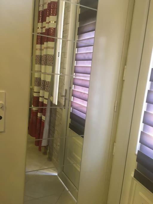 Studio Ideal Pour Deux Voyageurs Sur Μασσαλία Εξωτερικό φωτογραφία