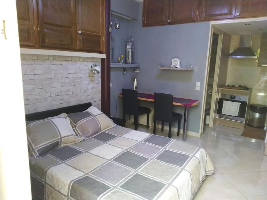 Studio Ideal Pour Deux Voyageurs Sur Μασσαλία Εξωτερικό φωτογραφία